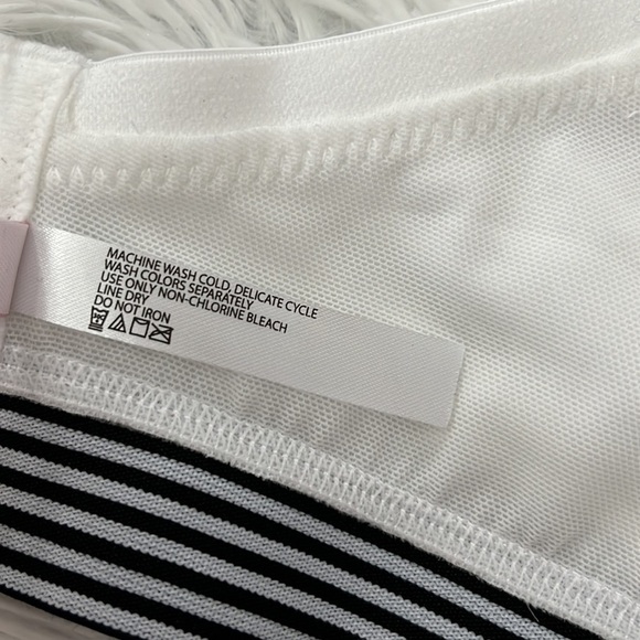 COMFORT CHOICE Women’s wire free unlined bra size 54B - Picture 10 of 10